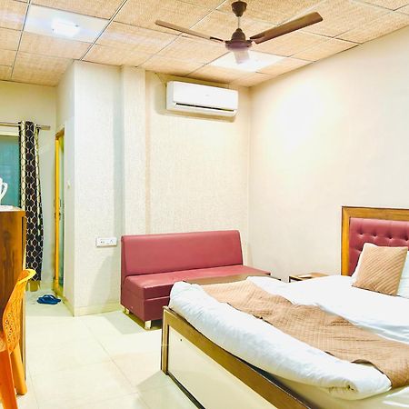 Jagtara Residency Hotel Indore Exterior photo